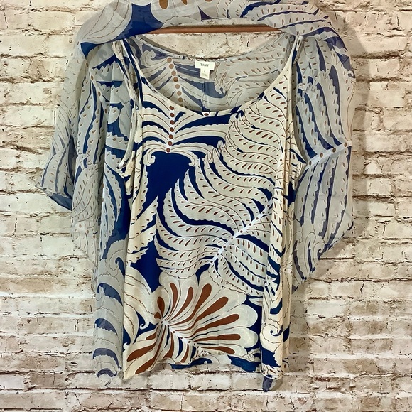 Anthropologie Tiny Sheer Layered Blue and Cream Floral Top Large - Picture 3 of 5